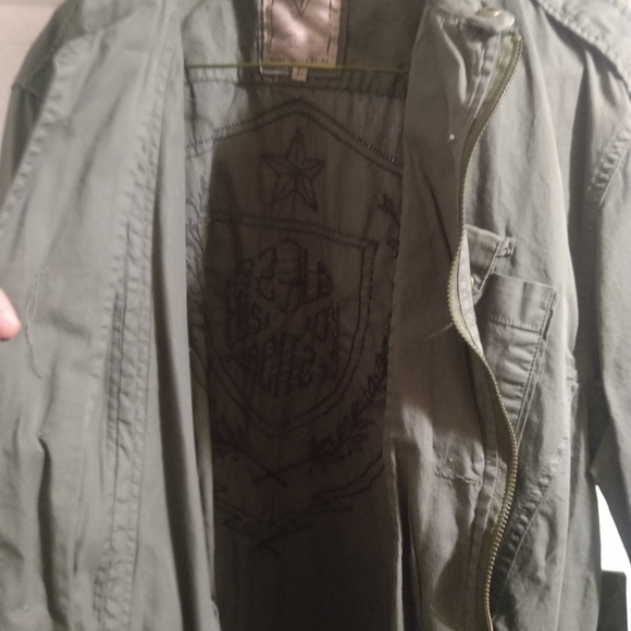 Guess Military button down shirt - Picture 3 of 5